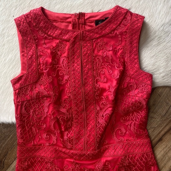 Tadashi Shoji Embroidered Tulle Keyhole Neckline Dress Coral - Picture 4 of 11